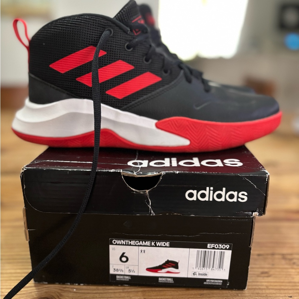 Adidas Kids Wide Black and Red Sneakers